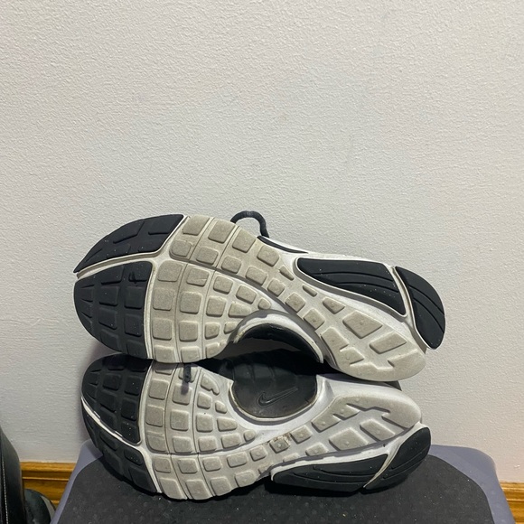 Nike Boys Air Presto 833875-015 Black Running Shoes Sneakers Size 5Y - Picture 14 of 14